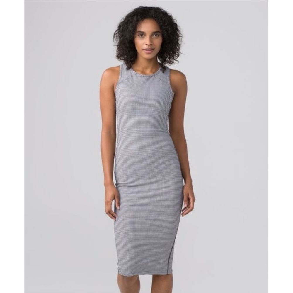 LULULEMON | Picnic play dress gingham black white XS